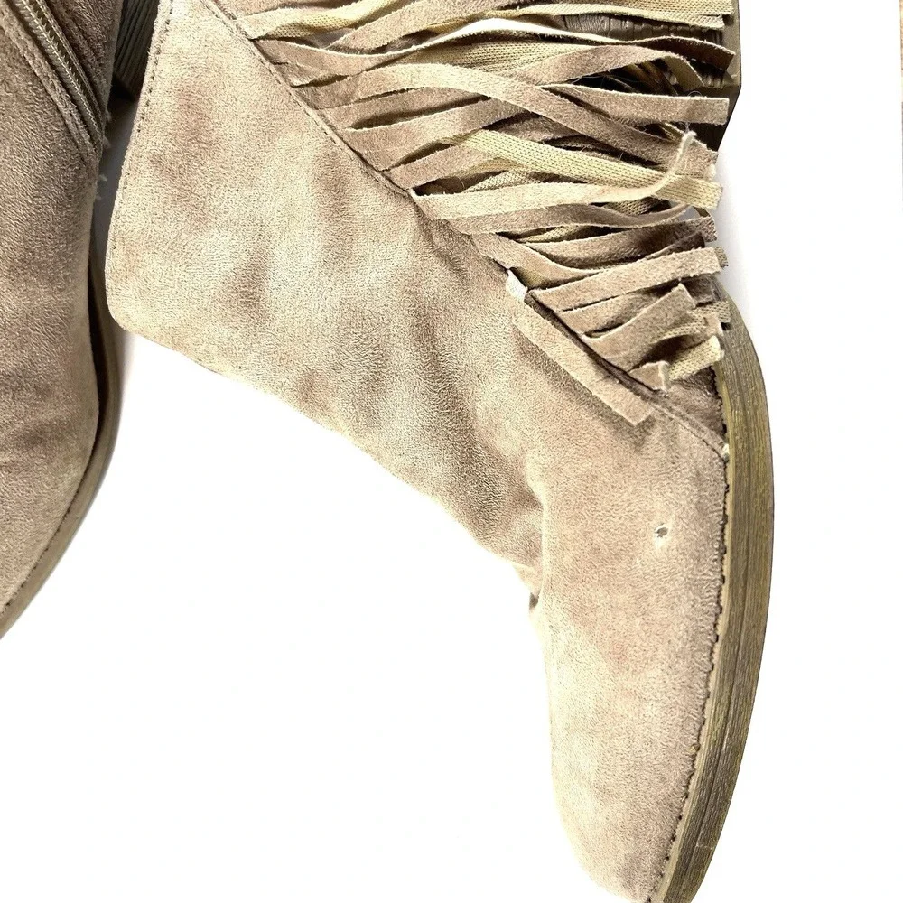 American Eagle Women's‎ Fringe Ankle Boots Tan Faux Suede Booties 9